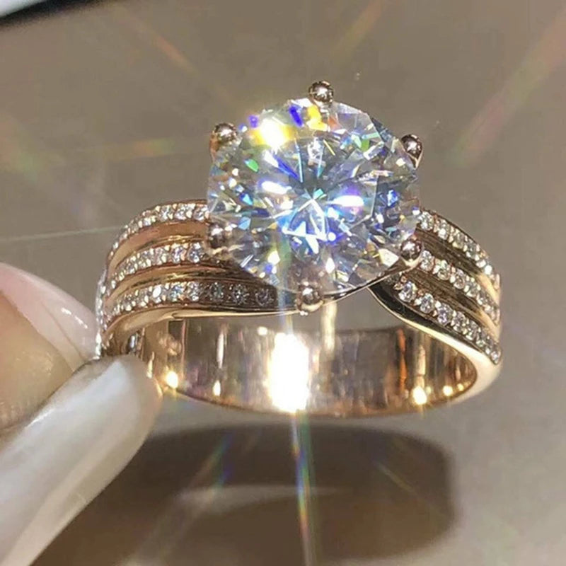 LUXURY CRYSTAL CLAW STATEMENT RING