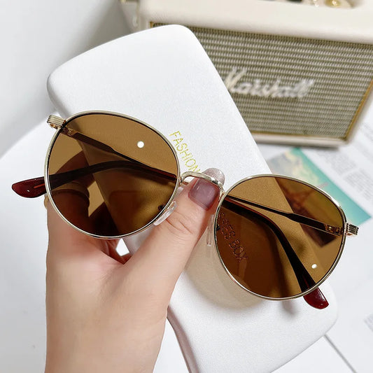 Retro Circular Sunglasses for Men & Women – Classic Metal Frame Shades