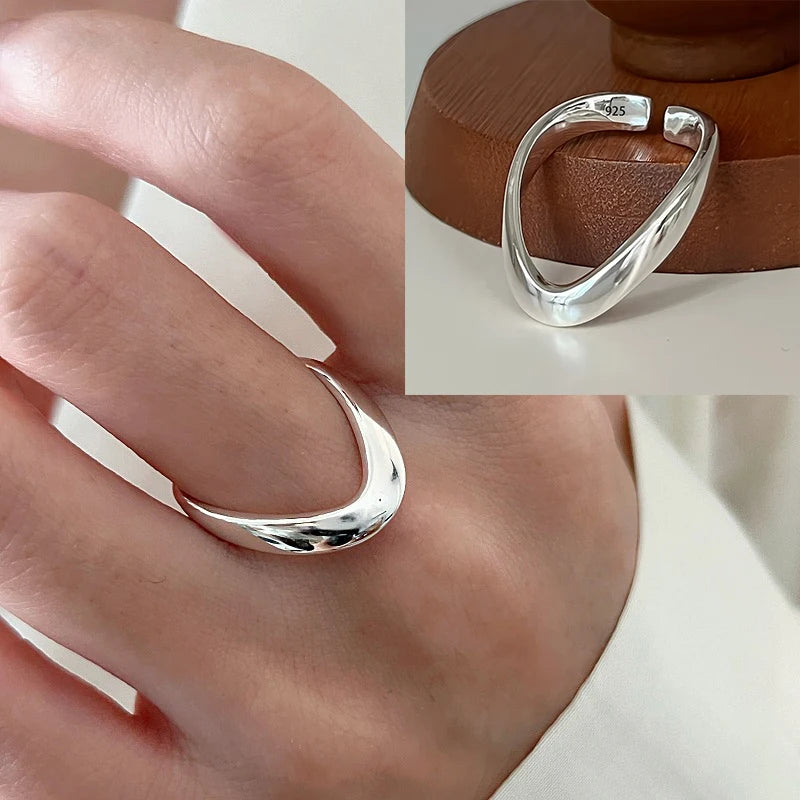 MODERN 925 STERLING SILVER HEART RING