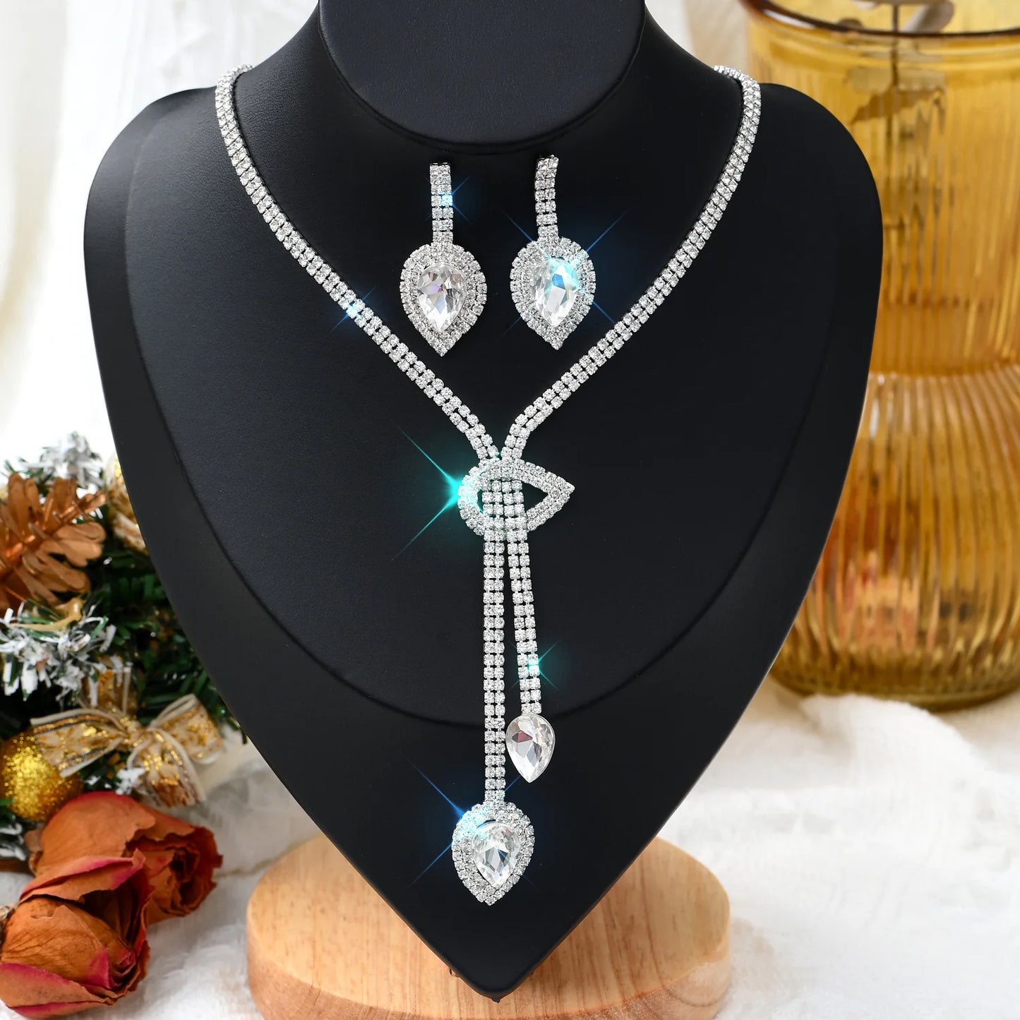 Copper Inlaid Claw Chain Jewelry Set – Necklace & Earrings for Women