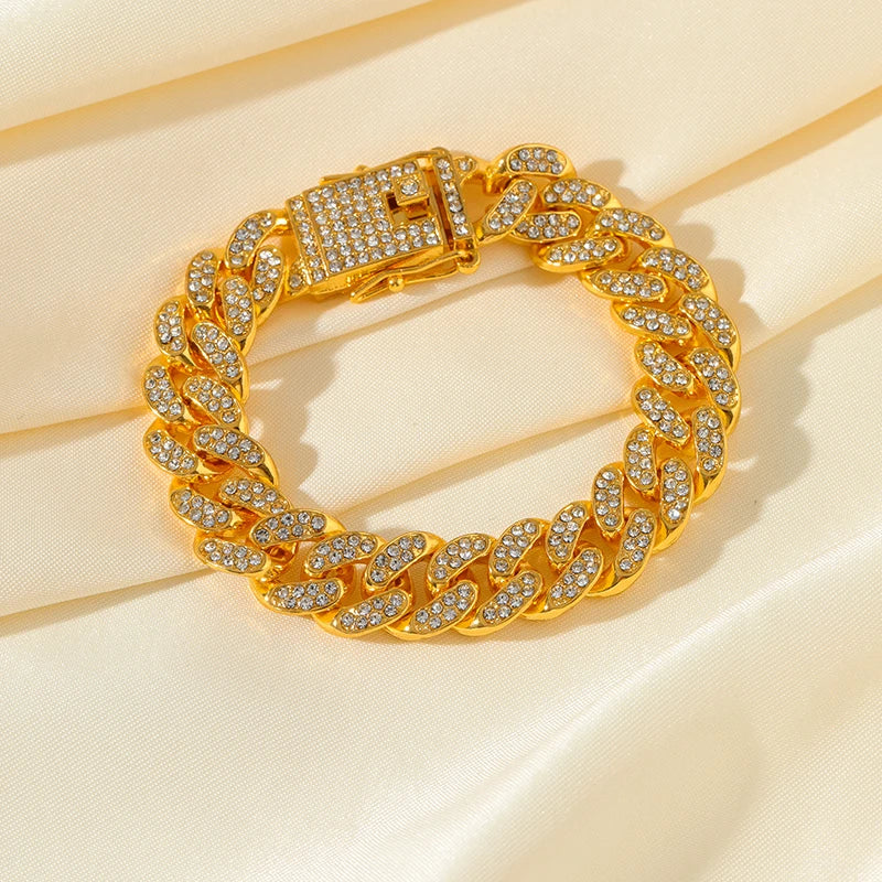 Minimalist Gold Cuban Bracelet with Waterproof Stainless Steel Design