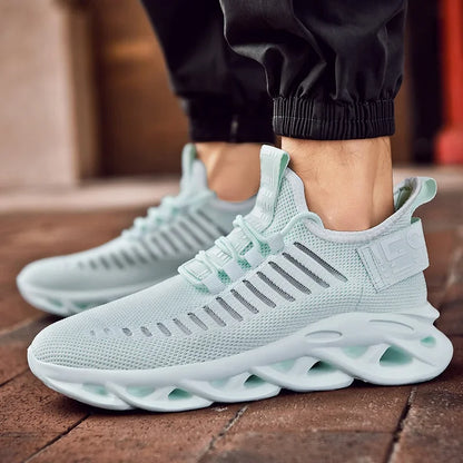 LIGHTWEIGHT BREATHABLE STREET SNEAKERS