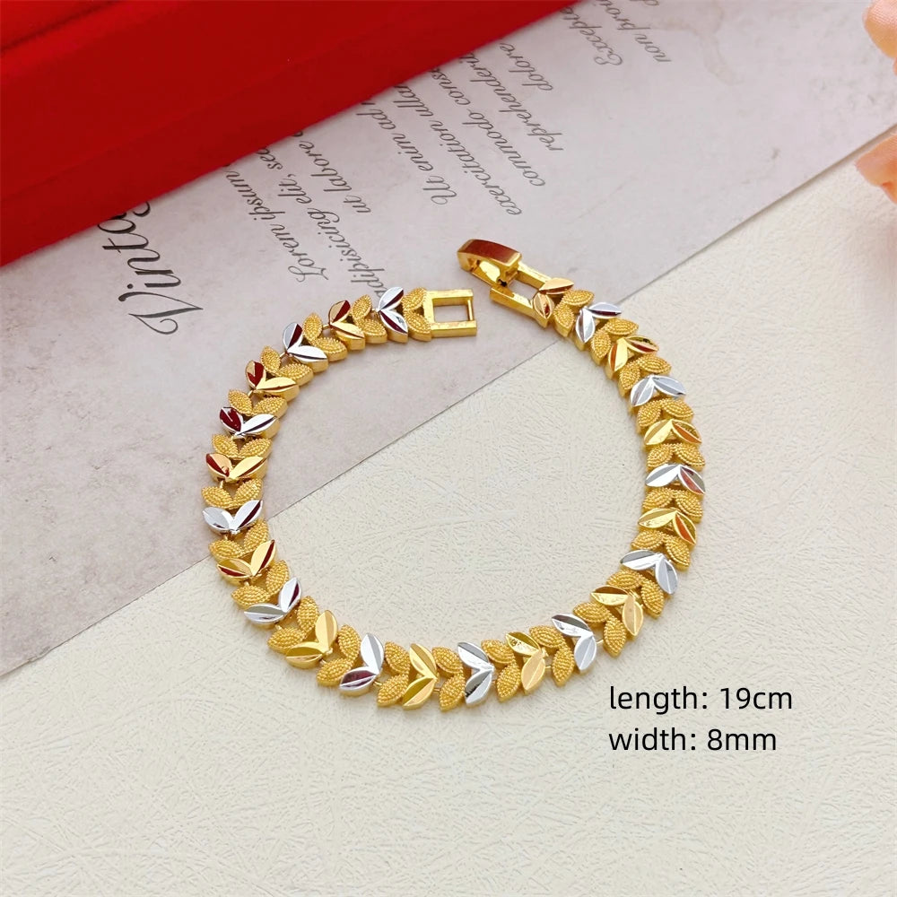 Elegant Crown & Heart Charm Bracelet – Gold Stainless Steel Wide Chain Wristwear