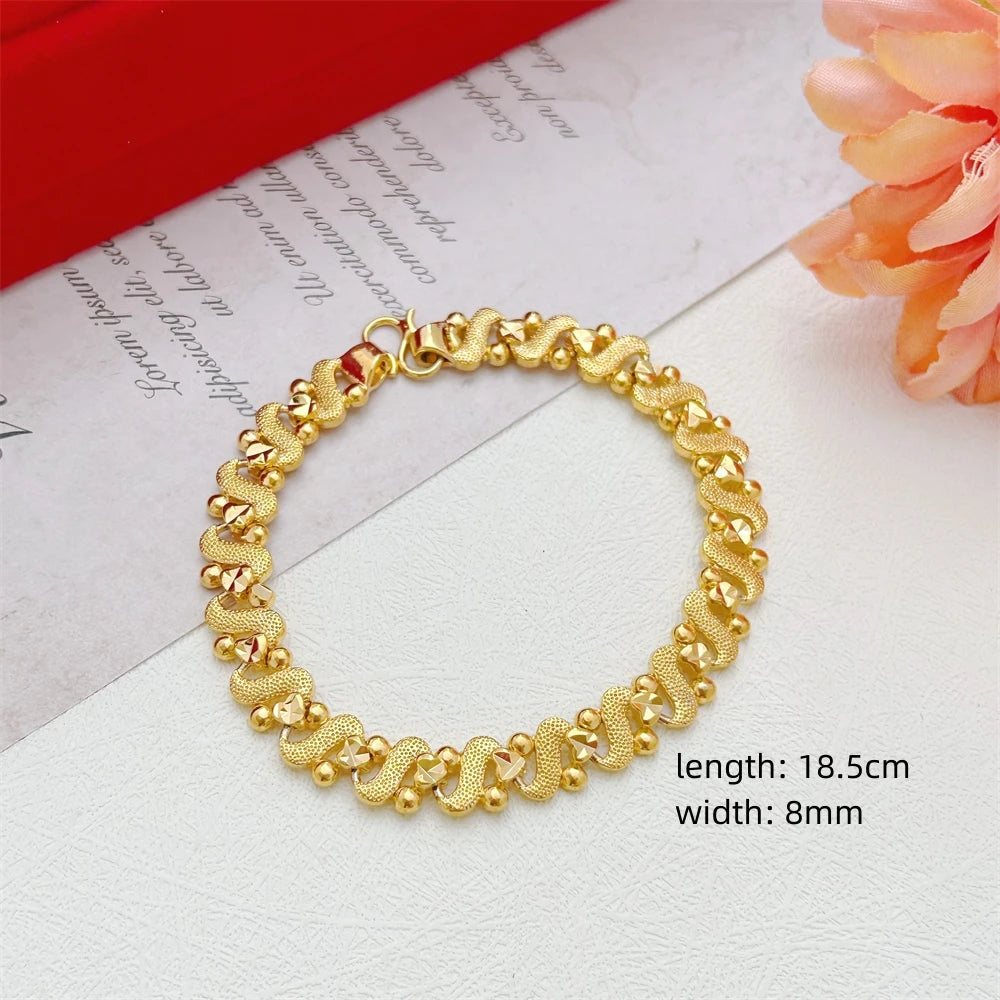 Elegant Crown & Heart Charm Bracelet – Gold Stainless Steel Wide Chain Wristwear