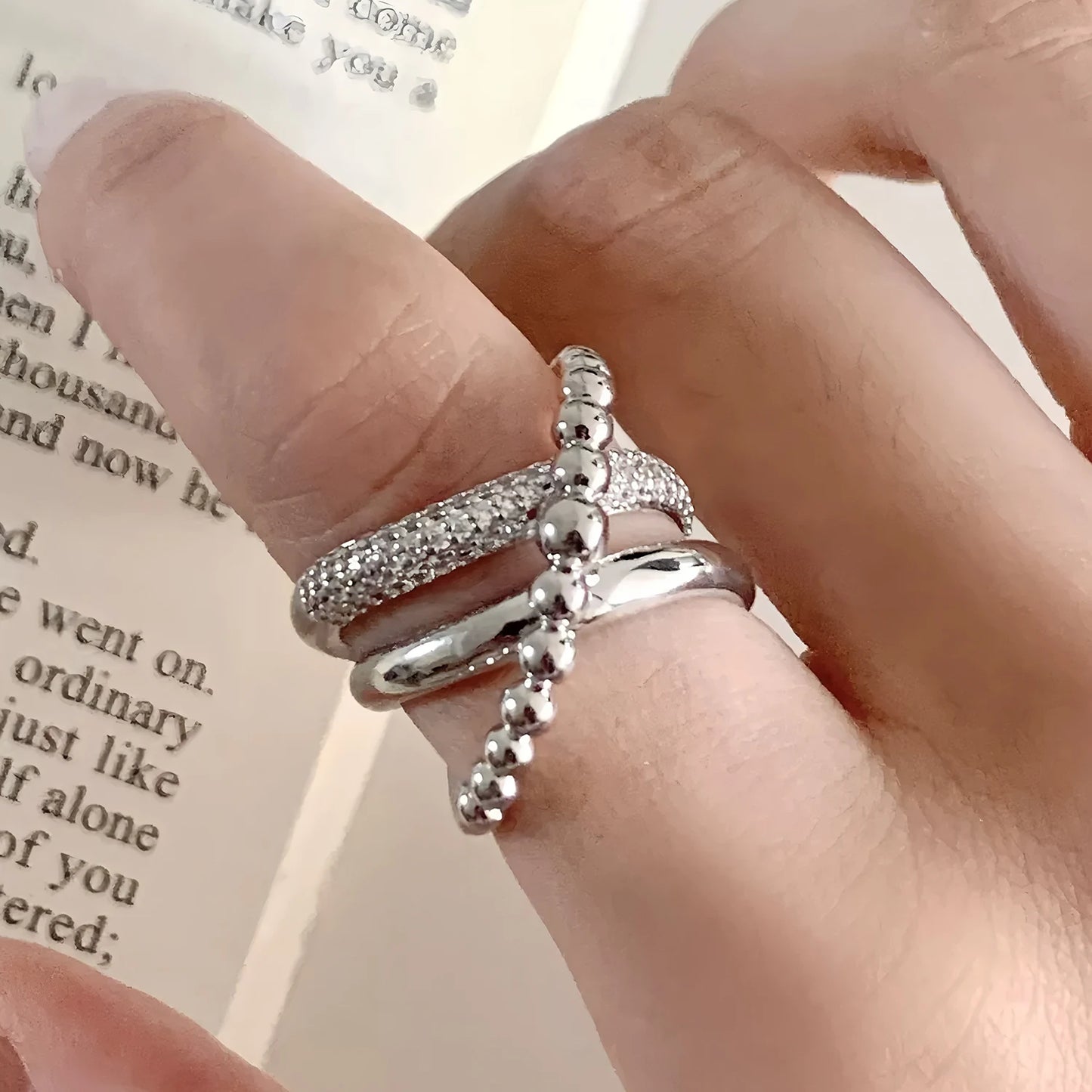 MODERN 925 STERLING SILVER HEART RING