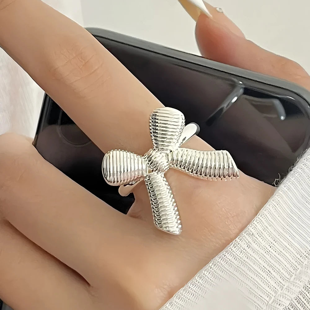 MODERN 925 STERLING SILVER HEART RING