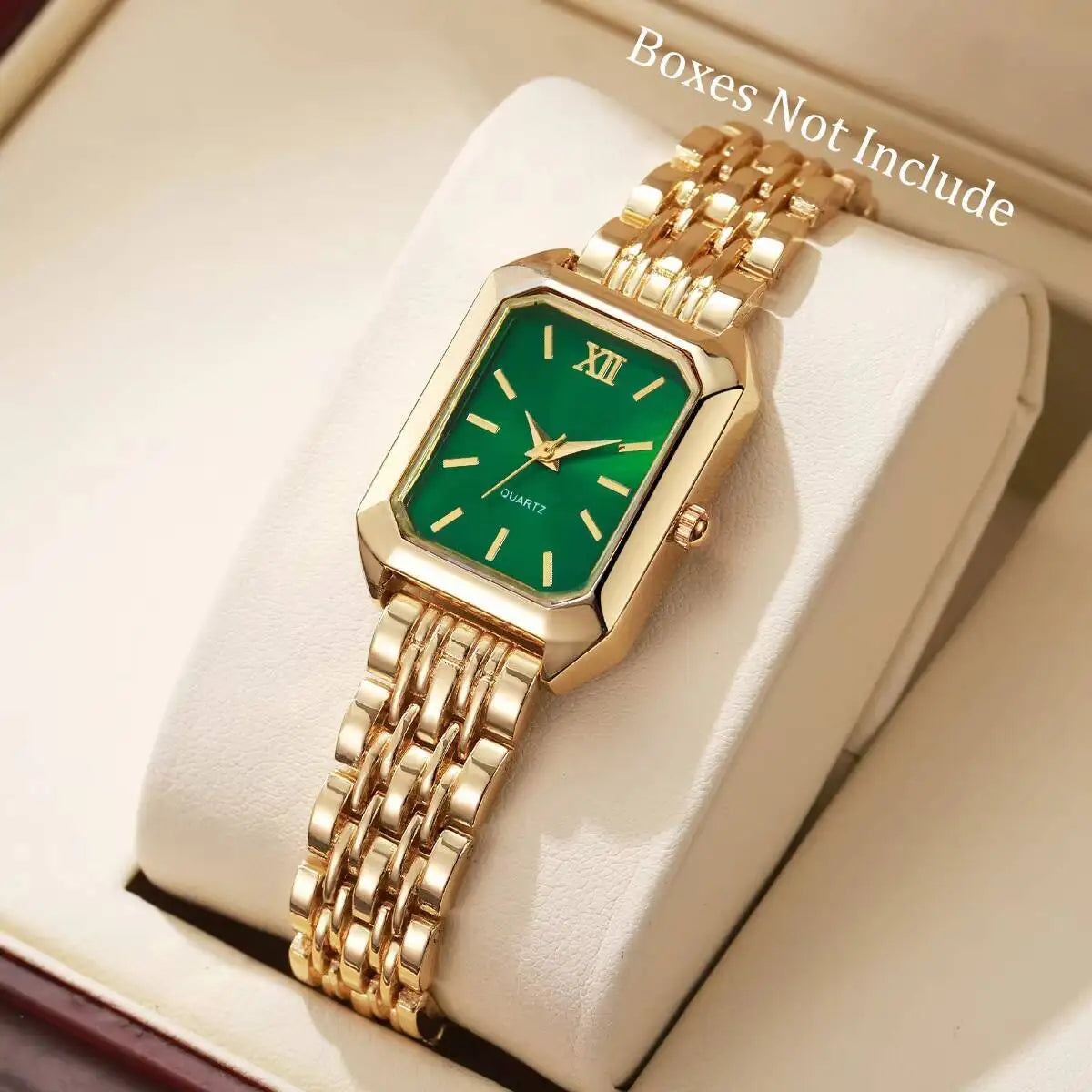 Sleek Numberless Quartz Watch with Compact Round Dial Design