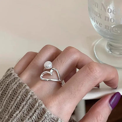 MODERN 925 STERLING SILVER HEART RING