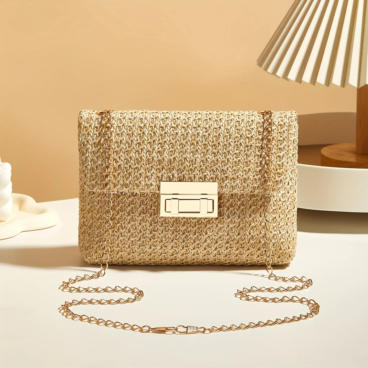 Handwoven Straw Shoulder Bag – Lock Closure Summer Crossbody Purse