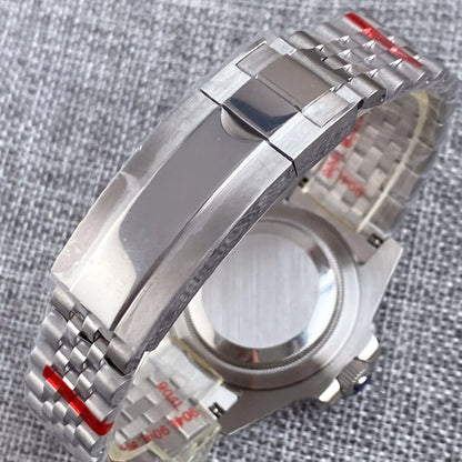 Automatic Diver Watch – Sapphire Crystal & Rotating Bezel Design