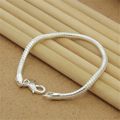 Elegant 925 Sterling Silver Charm Bracelet with Polished Geometric Design