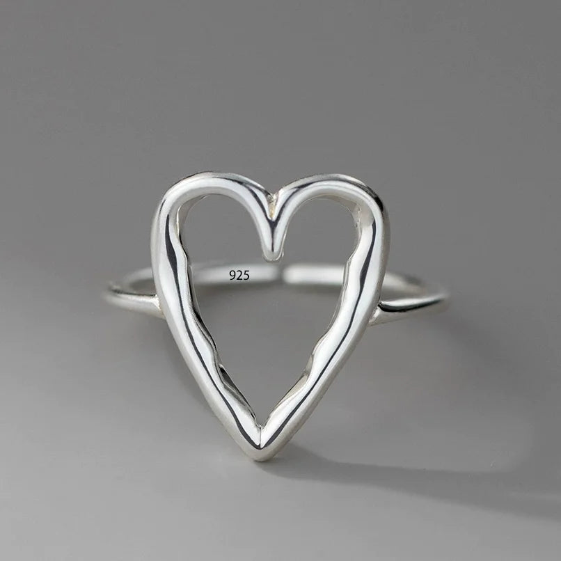MODERN 925 STERLING SILVER HEART RING