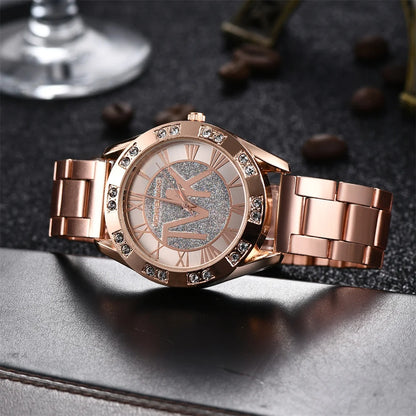 Sophisticated Gold-Tone Quartz Watch for Women – Stylish Everyday Wristwatch Gift
