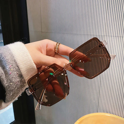 LIGHTWEIGHT EVERYDAY OUTDOOR SUNGLASSES