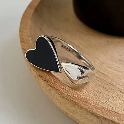 MODERN 925 STERLING SILVER HEART RING