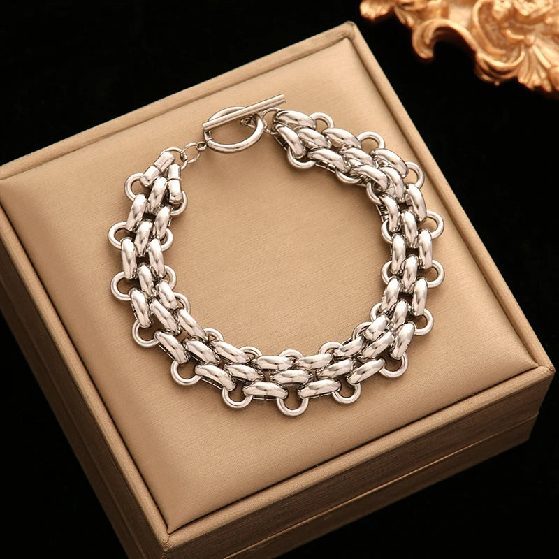 Minimalist Gold Cuban Bracelet with Waterproof Stainless Steel Design