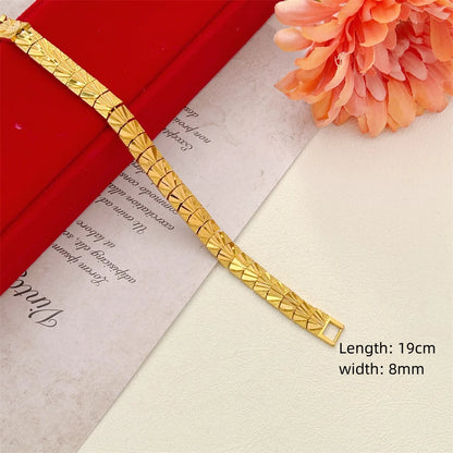 Elegant Crown & Heart Charm Bracelet – Gold Stainless Steel Wide Chain Wristwear
