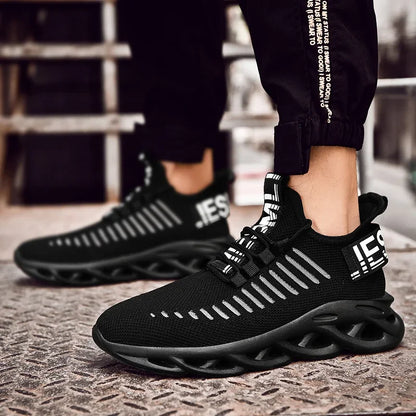 LIGHTWEIGHT BREATHABLE STREET SNEAKERS