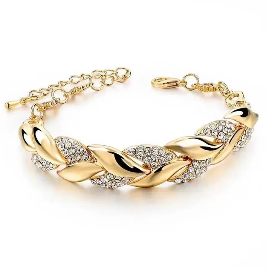 Minimal Luxury Leaf Bracelet – Shiny Crystal Charm Women Accessory