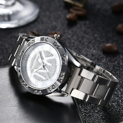 Sophisticated Gold-Tone Quartz Watch for Women – Stylish Everyday Wristwatch Gift