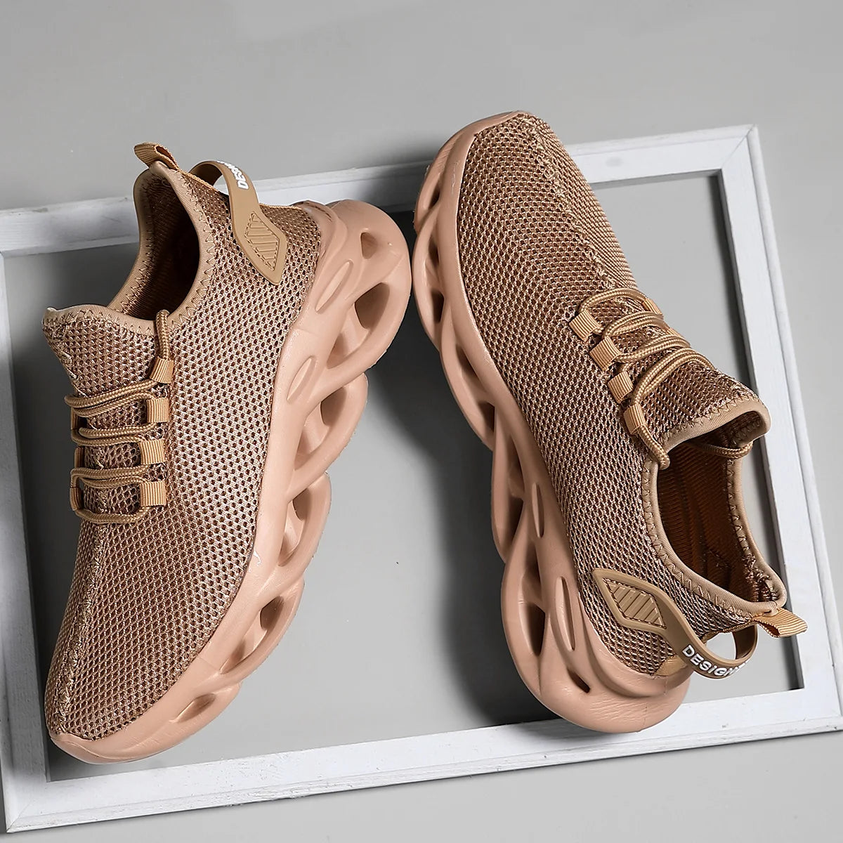 Simple Casual Lace-Up Sneakers with Soft Everyday Comfort Fit