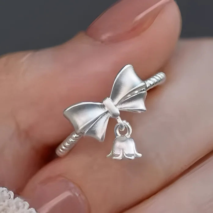 MODERN 925 STERLING SILVER HEART RING