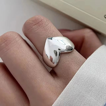 MODERN 925 STERLING SILVER HEART RING
