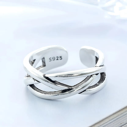 MODERN 925 STERLING SILVER HEART RING