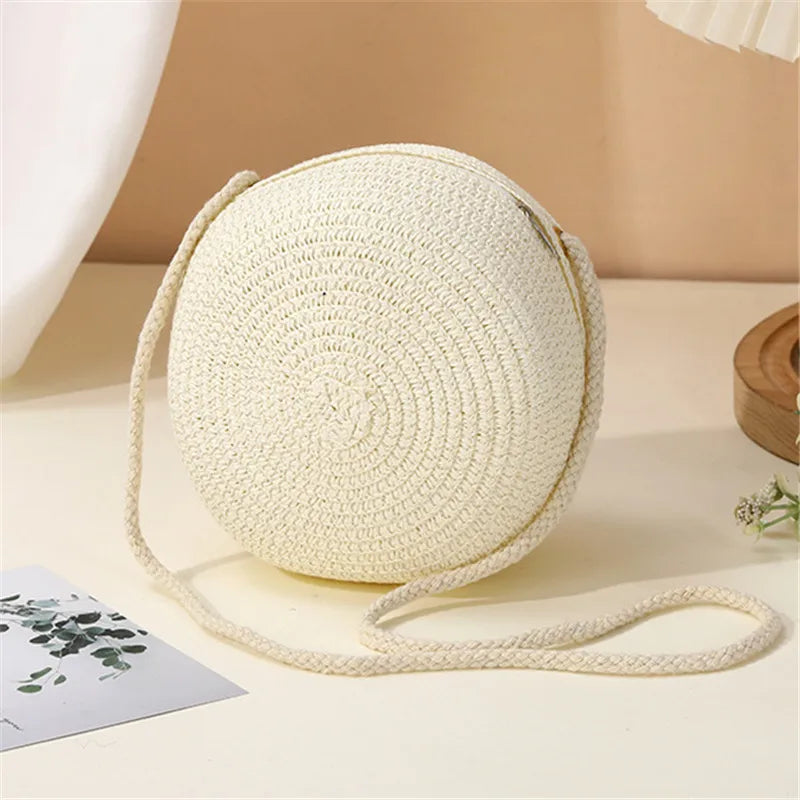 Handwoven Straw Shoulder Bag – Lock Closure Summer Crossbody Purse