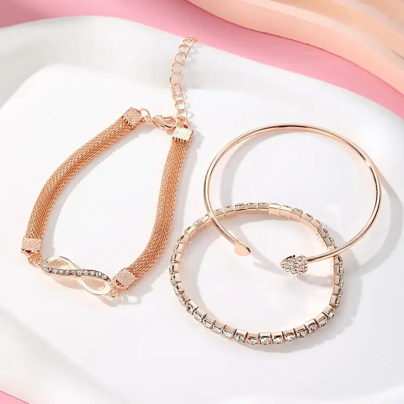 Vintage Geometric Jewelry Set with Elegant Matching Earrings & Bracelet Design