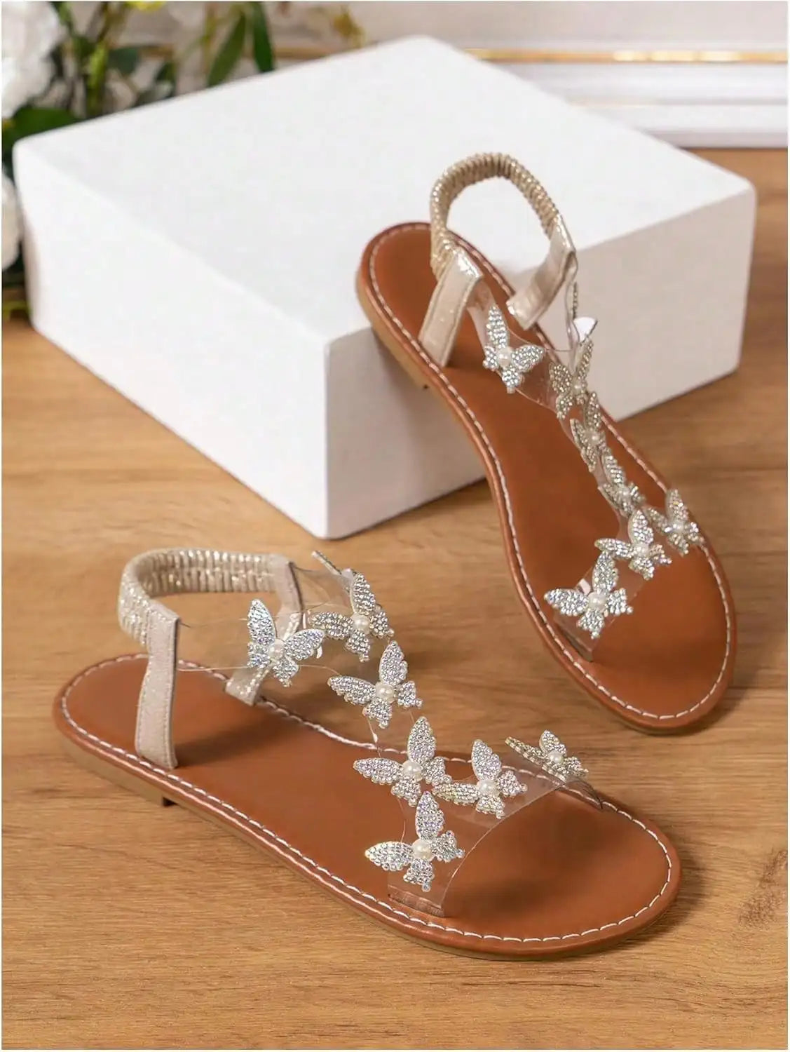 Sparkling Butterfly Clear Strap Flat Sandals for Elegant Summer Looks