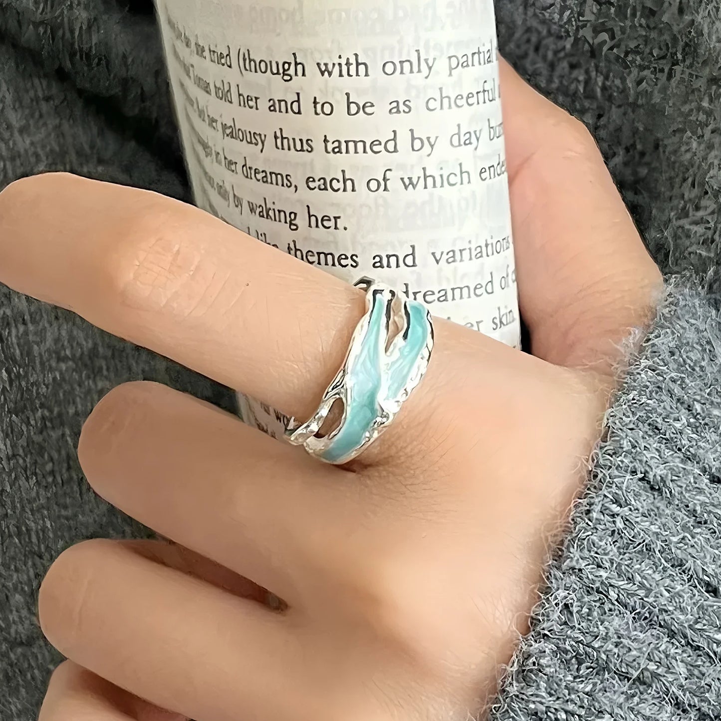 MODERN 925 STERLING SILVER HEART RING