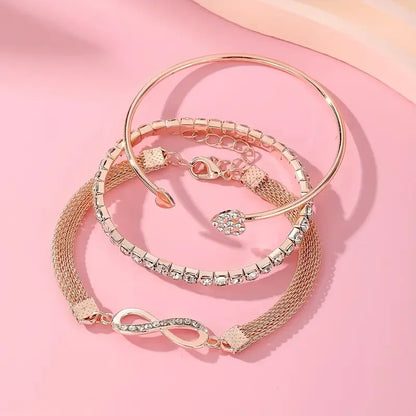 Vintage Geometric Jewelry Set with Elegant Matching Earrings & Bracelet Design