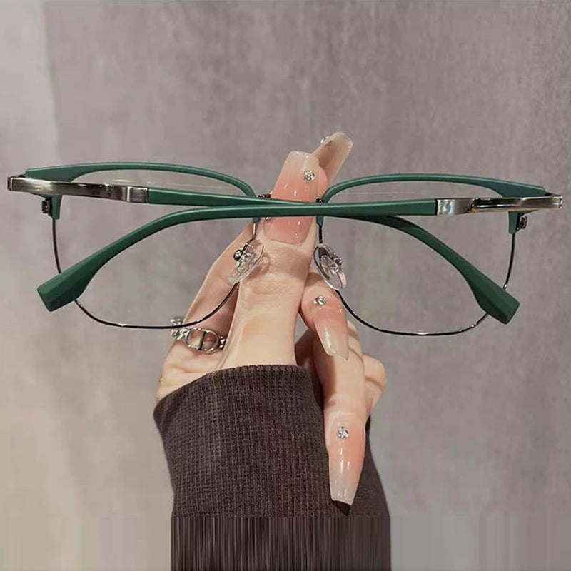 Modern Square Frame Fashion Glasses