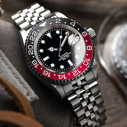 Automatic Diver Watch – Sapphire Crystal & Rotating Bezel Design