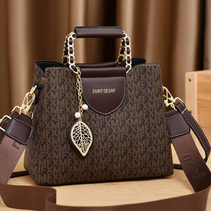 Elegant Women's Composite Shoulder Bag