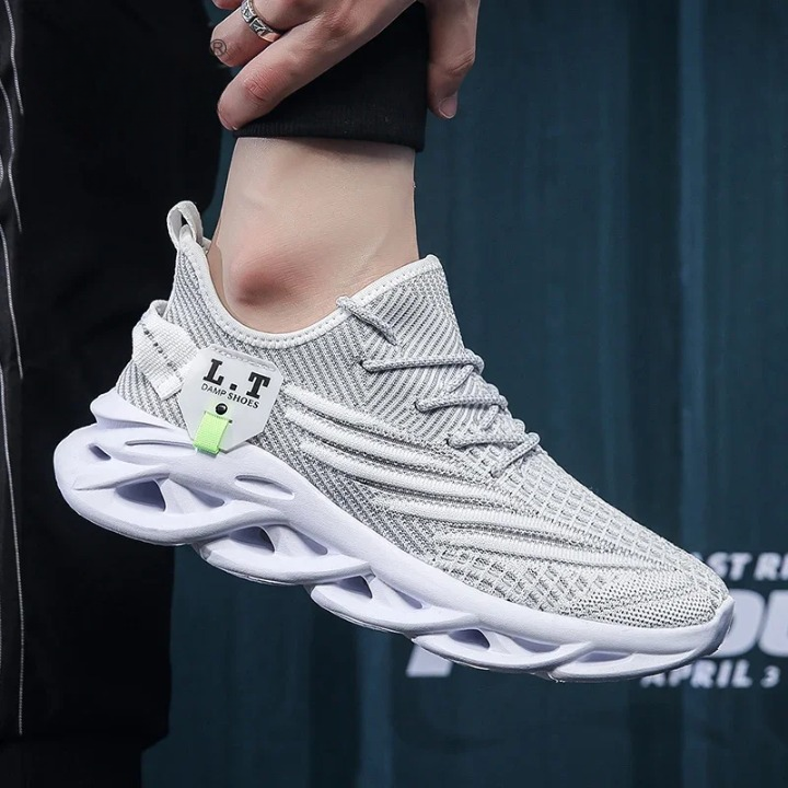 Lightweight Running Sneakers – Breathable & Shock Absorbing